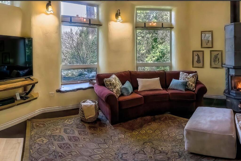 애쉬랜드 European Style Straw Bale Retreat 빌라 외부 사진