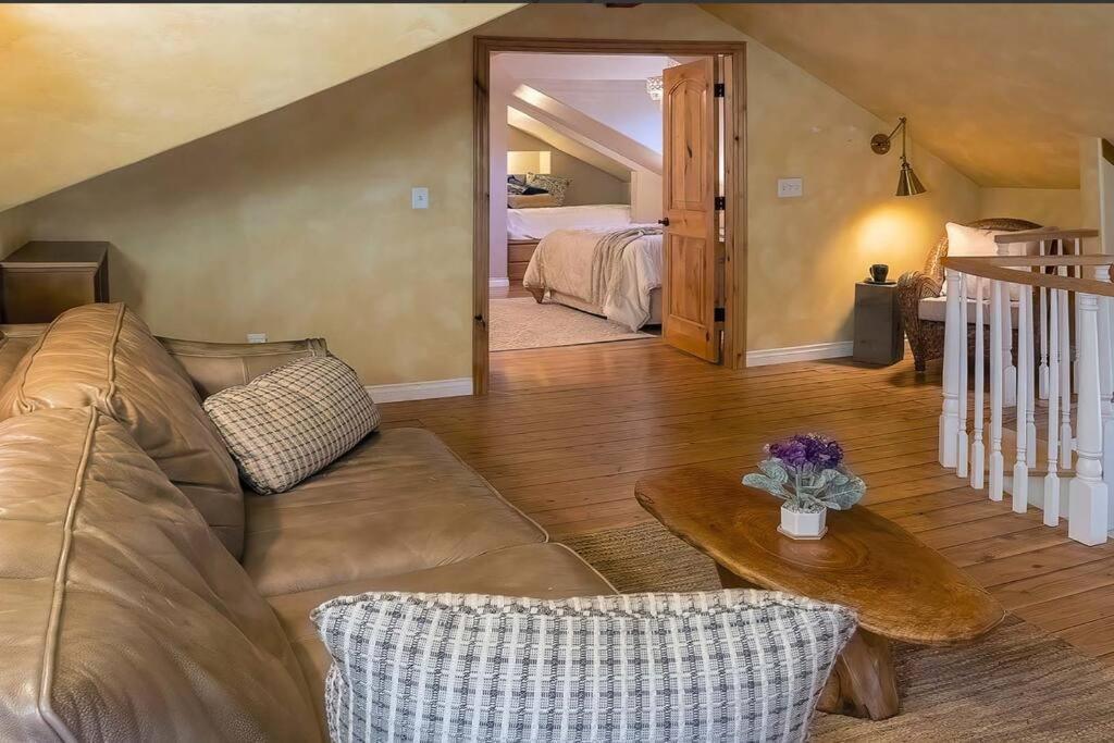 애쉬랜드 European Style Straw Bale Retreat 빌라 외부 사진